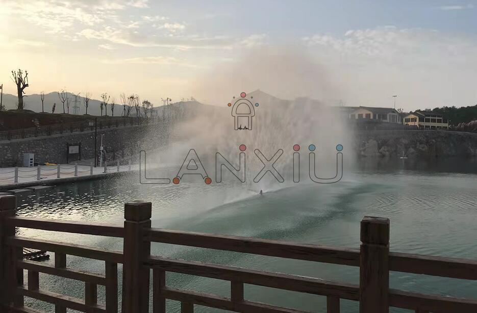 水幕电影现场实拍_副本.jpg